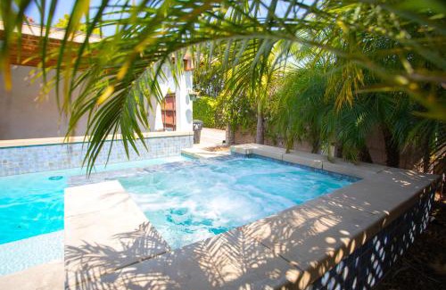 Venice Casa | Oasis with pool and music studio by BENVENU
