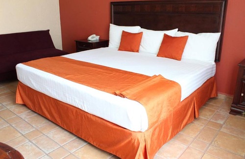 Calzada Madero Hotel | Oaxaca Dorado