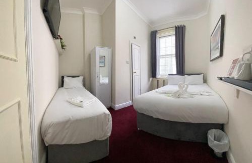Warwick Hotel | Oban Victoria Hotel