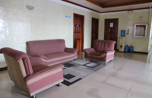 Dumaguete Hotel | Obdulia's Business Inn