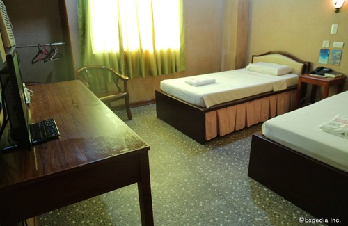 Dumaguete Hotel | Obdulia's Business Inn