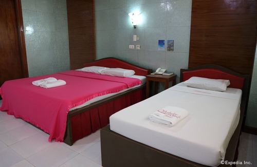 Dumaguete Hotel | Obdulia's Business Inn
