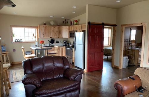 Lamar Casa | O’Bryans’ Copper Cabin at the River Place.