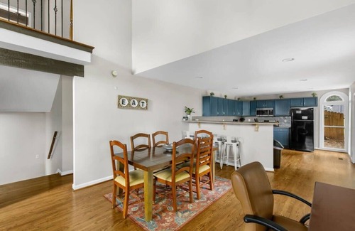 Crestline Heights Casa | Observatory Drive Terrace House