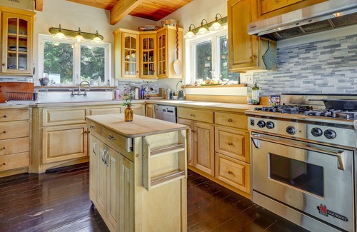 Occidental Casa | Occidental Sanctuary w/ Hot Tub, Sauna & Views!