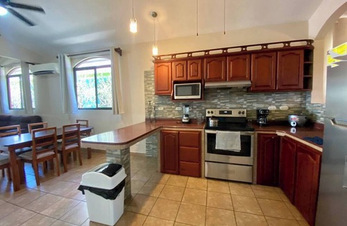 Esterillos Oeste Casa | Ocean 17 Homenn