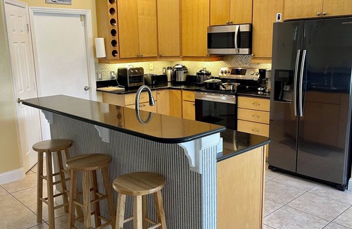 Port Saint Lucie Villa | Ocean access with boat dock 4 bedroom 3 bathroom beautiful Pool home with Spa.