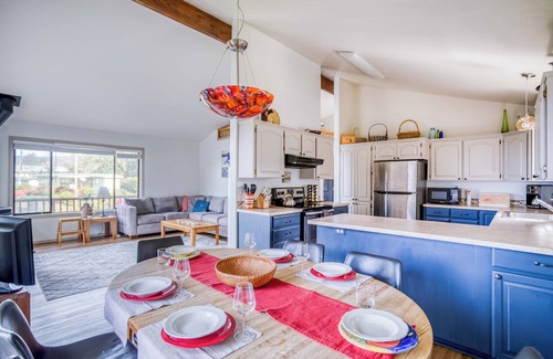 Tillamook Casa | Ocean and Bay View, Two Living Spaces, Hot Tub, Ping-Pong