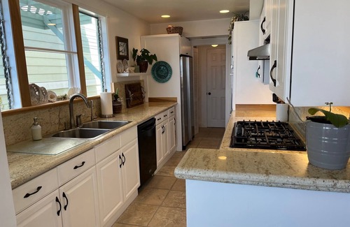 Laguna Beach Cabaña | Ocean and whitewater views from every room except one bath