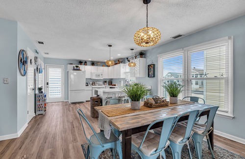 Bradley Beach Casa | Ocean Ave! Watch Sunrise with Outdoor Shower and Linens