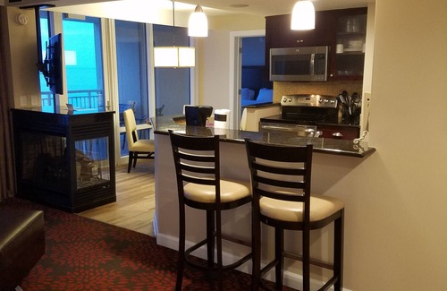 Northeast Virginia Beach Apartamento | Ocean Beach Club - Oceanfront 3BR Penthouse Suite.
