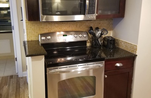 Northeast Virginia Beach Apartamento | Ocean Beach Club - Oceanfront 3BR Penthouse Suite.