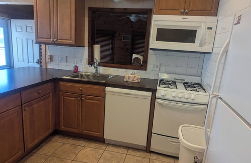 Lavallette Casa | Ocean Beach Shores Family/Pet Friendly Shore Vacation
