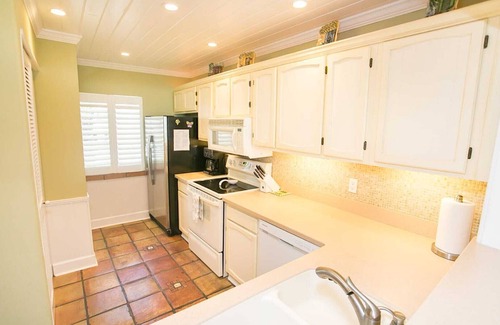 Butler Beach Condominio | Ocean Bliss: 3BR Mod Haven, St. Aug