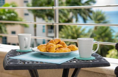 Maho Apartamento | Ocean Bliss: Balcony & Pools & Peloton Bike!