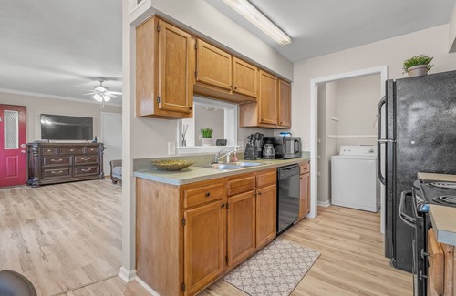 Norfolk Apartamento | Ocean Bliss: Cozy Apartment Retreat in Norfolk D