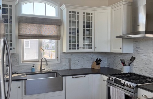 Peahala Park Casa | OCEAN BLOCK, BEAUTIFUL 4 BED, 2.5 BATH - BEACH HAVEN PARK