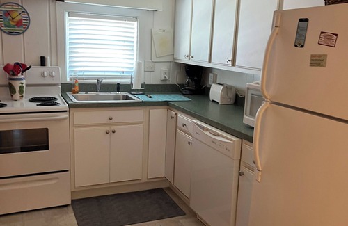 Rehoboth by the Sea Cabaña | Ocean Block Cozy Beach Cottage -Pasos de la playa
