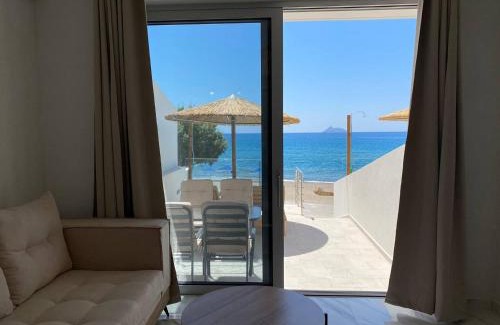 Neo Kalamaki Apartamento | Ocean Blue 2, Seaside Suite