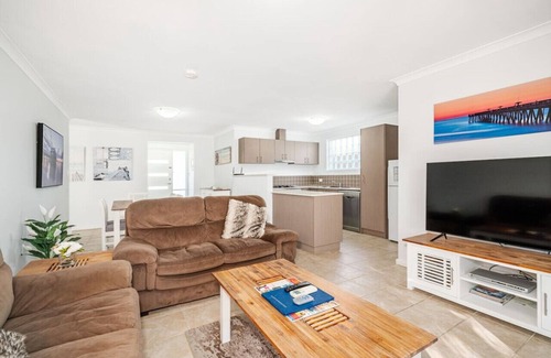 Broadwater Cabaña | Ocean Blue Bungalow - Unit 24 at Cape View Resort