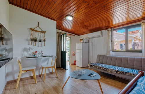 Mafra Casa | Encantadora casa unifamiliar con todas las comodidades que incluyen barbacoa y jardín