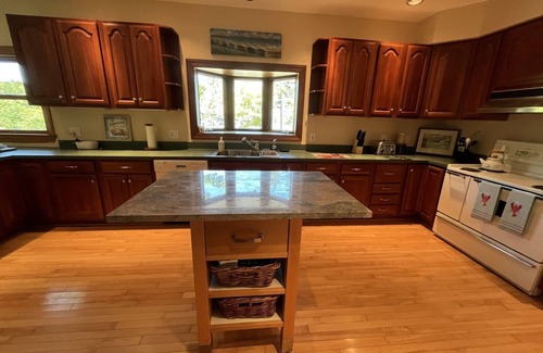 Deer Isle Casa | Ocean Bluff, Deer Isle - Private Beach!