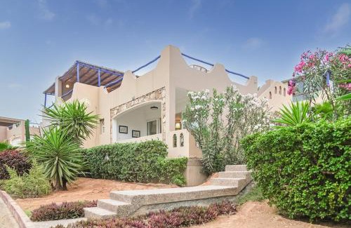 Arbaa Sahel Casa | Ocean Breeze 2BR Escape Walk to the Waves