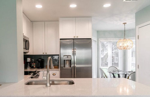 Isle of Palms Condominio | "Ocean Breeze" - Casi frente al mar con toneladas de vistas al mar