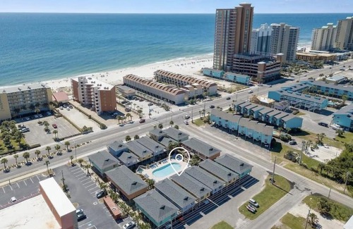 Gulf Shores Apartamento | Ocean Breeze - Beautiful Condo & Pet Friendly