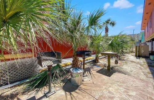 Gulf Shores Apartamento | Ocean Breeze - Beautiful Condo & Pet Friendly