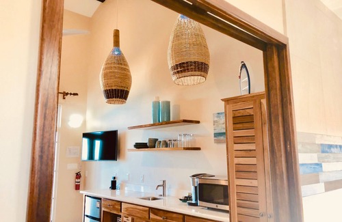 Placentia Hotel | Ocean Breeze