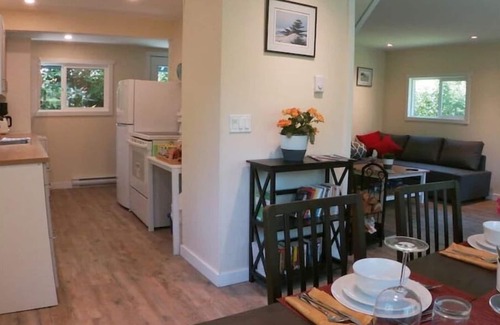 Salt Spring Island Cabaña | Ocean Breeze Cottage — Salt Spring Island. Peaceful, Nr. Town, Beaches, Lakes⭐