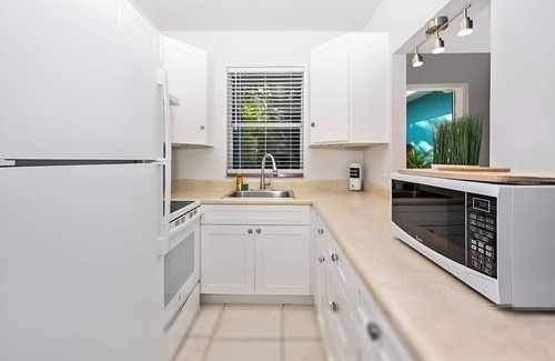 South Lake Casa | Ocean Breeze Home in Hollywood