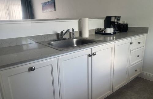 Whitby Hotel | Ocean Breeze Resort