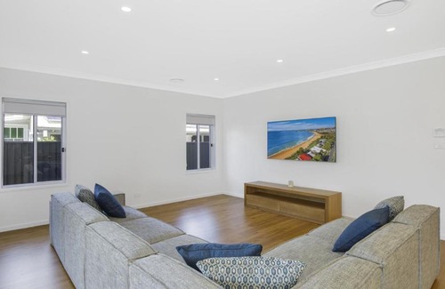 Umina Beach Casa | Ocean Breeze - Umina Beach