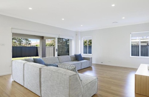 Umina Beach Casa | Ocean Breeze - Umina Beach