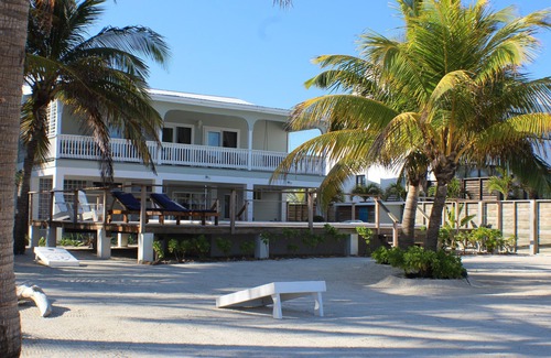 San Pedro Casa | Ocean Front Home with pier.