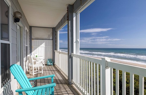 Indian Beach Condominio | Ocean Club B303, Oceanfront Condo in Indian Beach, NC!