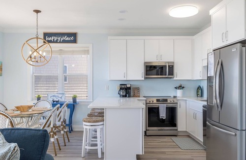 Indian Beach Condominio | Ocean Club F204, Oceanfront Condo in Indian Beach, NC!