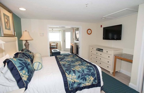 Bass River Complejo | Ocean Club on Smugglers Beach - April 11-18 vacation week on Cape Cod