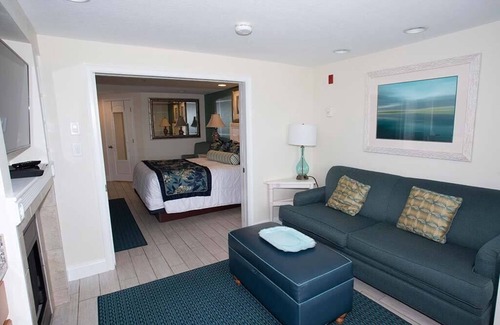 Bass River Complejo | Ocean Club on Smugglers Beach - April 11-18 vacation week on Cape Cod