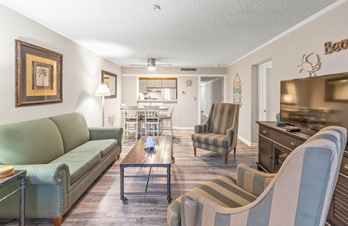 Briarcliffe Acres Condominio | Ocean Creek 2244 2nd floor w/elevator pools beach