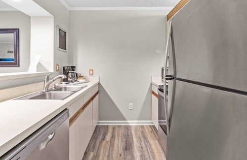 Briarcliffe Acres Condominio | Ocean Creek 2244 2nd floor w/elevator pools beach