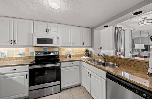 Briarcliffe Acres Condominio | Ocean Creek Resort South Tower - DD10 - Updated 3 Bedroom Condo with Fantastic Views