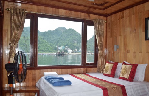 Cat Hai Alquiler De Eote | Ocean Cruise