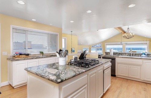 Oceano Casa | Ocean Dreams! Beach Front Home 4 bed/6 bath Sleeps 10