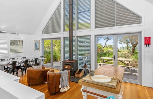 Culburra Beach Casa | Ocean Dunes - Absolute Beachfront with Fireplace