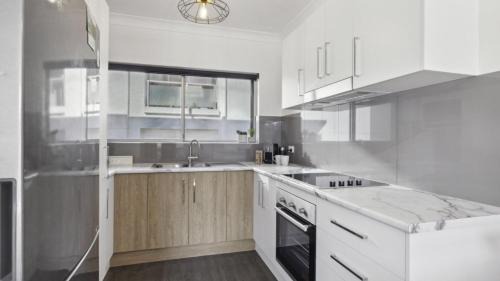 Coffs Harbour Casa | Ocean Echoes Coffs Harbour- Short walk to the beach, Cafes and clubs!