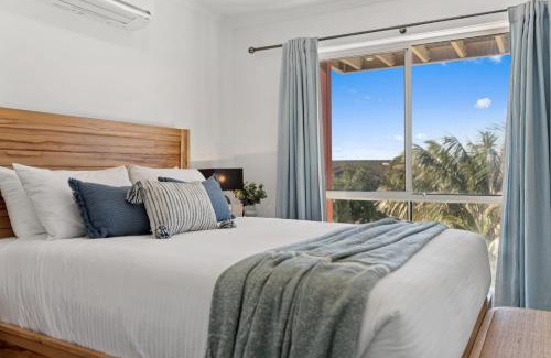 Sapphire Beach Casa | Ocean Edge - Resort Pool, Tennis, Bbq, Beach