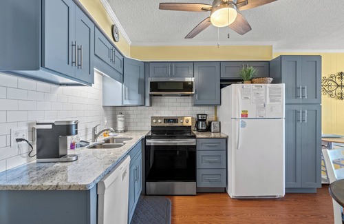 Myrtle Beach Condominio | Ocean Forest Villas by Elliott Beach Rentals